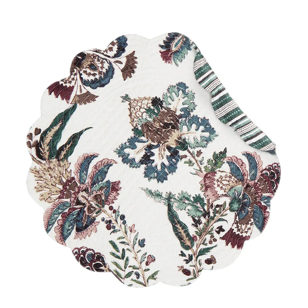 Braelyn Table Linens