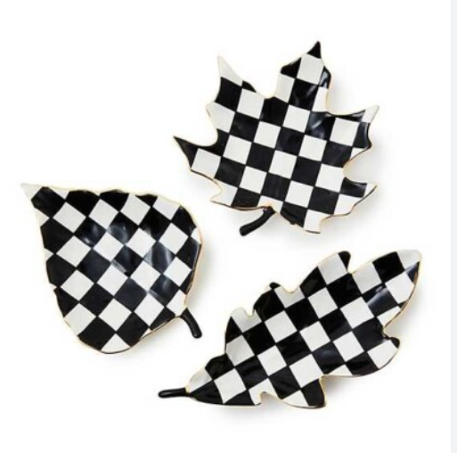 Courtly  Leaf Trinket Set*
